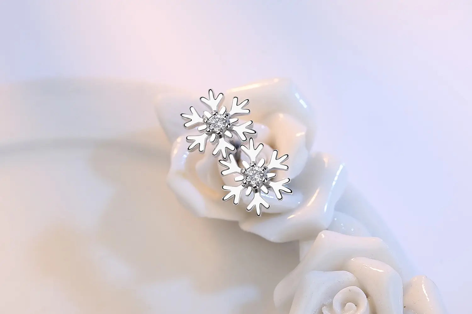 Delicate Petite Snowflake Stud Earrings with Sparkling Zircon Accent - White Diamond