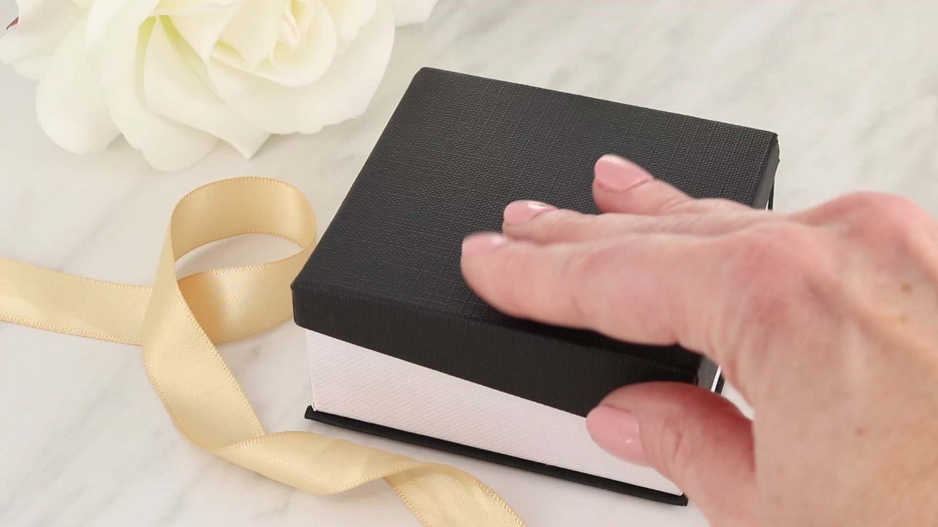 Dearest Wife Forever Love Necklace white gold or yellow gold Jewellery